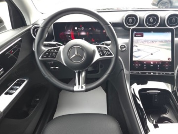 Mercedes GLC C254/X254 SUV 2.0 200d 163KM 2025 GLC Coupe 200 d 4-Matic Avantgarde 2.0 (moc 163 KM) 2025, zdjęcie 8