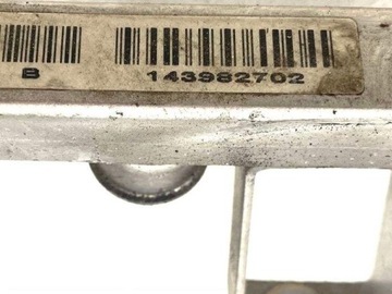 1437442 KOMPLET VSTŘIKOVAČE 318 CI 105 2004 BMW 3 CABRIO (E46)
