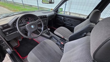 BMW Seria 3 E30 Touring 318 i 115KM 1988 BMW Seria 3 E30 Coupe w doskonalym stanie 1.8 Benzyna 115KM, zdjęcie 15
