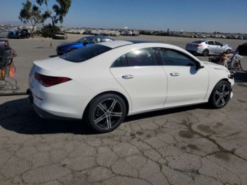 Mercedes CLA C118/X118 2022 Mercedes-Benz CLA 250 2022 2.0l 2.0 Benzyna 221KM, zdjęcie 3