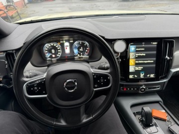 Volvo V90 II 2021 Volvo V90 Bogate wyposażenie Okleina- kolor czarn, zdjęcie 26