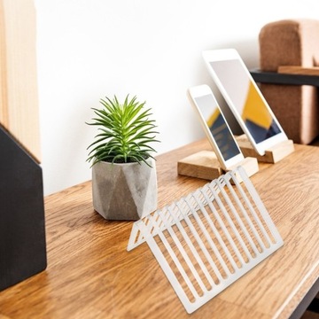 СКЛАДСКАЯ СТОЙКА ДЛЯ ХРАНЕНИЯ КОМПАКТ-ДИСКОВ В ОФИСЕ