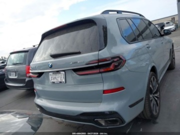 BMW X7 2024 BMW X7 2024 BMW X7 XDRIVE40I 3.0 Benzyna 375KM, zdjęcie 15