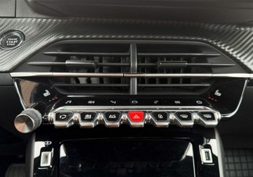 Peugeot 2008 II SUV 1.2 PureTech 130KM 2023 Peugeot 2008 1.2 PureTech 130KM Allure Pack SS EAT8 Salon PL FV23 1.2, zdjęcie 23