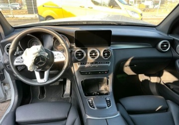 Mercedes GLC C253 Coupe 2.0 300 245KM 2019 Mercedes-Benz GLC 2.0B 244KM 2019r. 4Matic auto zarejestrowane i ubezpiecz, zdjęcie 9