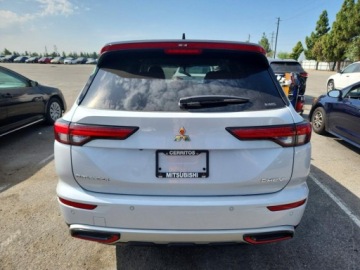 Mitsubishi Outlander III 2023 Mitsubishi Outlander 2023 MITSUBISHI OUTLANDER SE 2.5 Hybryda Plug-in 181KM, zdjęcie 5