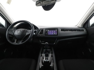 Honda HR-V II SUV 1.5 i-VTEC 130KM 2018 Honda HR-V 1.5 i-VTEC Elegance Nawigacja Tempomat, zdjęcie 14