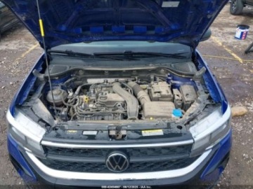 Volkswagen 2023 Volkswagen Inny Taos, 2023r., 1.5L 1.5 Benzyna 158KM, zdjęcie 11