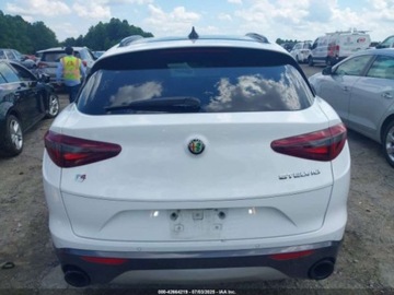 Alfa Romeo Stelvio SUV Facelifting 2.0 Turbo 280KM 2022 Alfa Romeo Stelvio Ti 2022 2.0l 2.0 Benzyna 280KM, zdjęcie 4