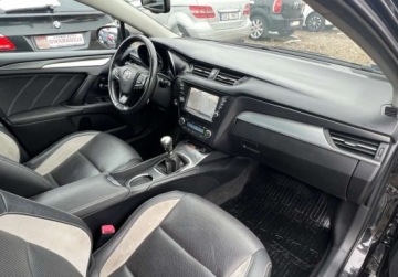 Toyota Avensis III Sedan Facelifting 2015 2.0 D-4D 143KM 2016 Toyota Avensis 2.0D 143KM EXCLUSIVE Xenon Led Navi Kamera Klima Skora SALO, zdjęcie 19