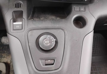 Toyota 2022 Toyota Proace City Verso 2022r, 1.2 Benzyna. AUTOMAT. Uszkodzony przod i t, zdjęcie 15