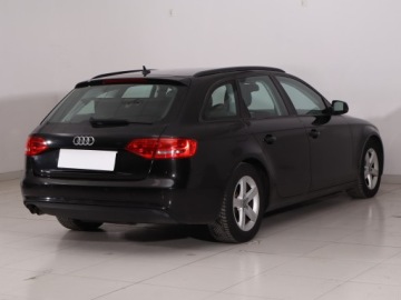 Audi A4 B8 Avant Facelifting 2.0 TDI 112g 136KM 2012 Audi A4 2.0 TDI, Skóra, Klima, Klimatronic, zdjęcie 4