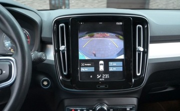 Volvo XC40 Crossover 2.0 D3 150KM 2019 Volvo XC 40 2,0 D 150 KM Geartronic Nawigacja Kamera HARMAN 2.0 Diesel, zdjęcie 13