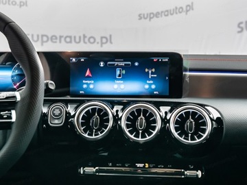 Mercedes CLA C118/X118 Coupe Facelifting 2.0 220 190KM 2025 MERCEDES-BENZ CLA 220 4-Matic AMG Line 2.0 (190KM) 2025, zdjęcie 7