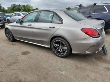 Mercedes Klasa C W205 2019 Mercedes-Benz Klasa C 300 4Matic 2019 2.0L 2.0 Benzyna 255KM, zdjęcie 1