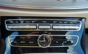 Mercedes Klasa E W213 Limuzyna 2.0 220d 194KM 2018 Mercedes-Benz Klasa E 220d 195KM 4Matic Salon PL 2 wlasciciel Bogate wypos, zdjęcie 24