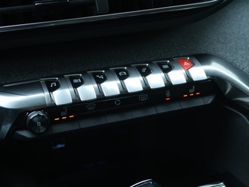 Peugeot 3008 II Crossover 1.2 PureTech 130KM 2020 Peugeot 3008 1.2 PureTech, Salon Polska, zdjęcie 18