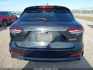 Maserati Levante 2022 Maserati Levante GT 2022 3.0l 3.0 Benzyna 345KM, zdjęcie 4