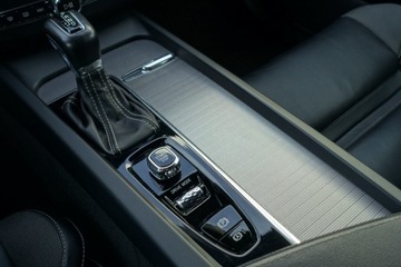 Volvo XC60 II 2022 Volvo XC 60 Bezwypadek AWD SalonPL R-Design Kamera ACC Full LED FV23, zdjęcie 23