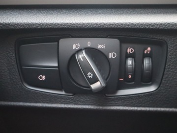 BMW Seria 1 F20-F21 2016 BMW 1 118i, Klima, Klimatronic, zdjęcie 17