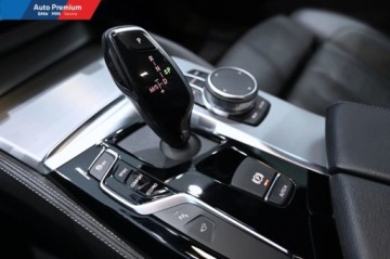 BMW Seria 5 G30-G31 Limuzyna 540i 340KM 2019 BMW Seria 5 540i xDriveFV23Adaptacyjny Reflektor LEDLED Fog lights 3.0, zdjęcie 5