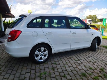 Skoda Fabia II Kombi Facelifting 1.6 TDI CR DPF 90KM 2013 Škoda Fabia Skoda Fabia Bezwypadkowy + krajowy +, zdjęcie 6