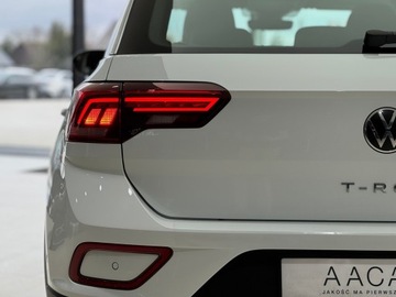 Volkswagen T-Roc I SUV Facelifting 1.5 TSI ACT 150KM 2023 Volkswagen T-Roc Life / ACC / Kamera cofania / Asy, zdjęcie 37