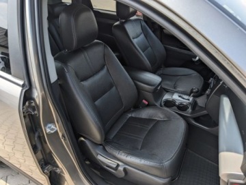 Kia Sorento II SUV 2.2 CRDi 197KM 2010 Kia Sorento Navi Kamera Automat Klima Serwis Gwarancja 2.2 Diesel 197KM, zdjęcie 33