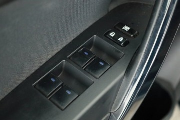 Toyota Auris II Hatchback 5d Facelifting 1.8 Hybrid 136KM 2016 Toyota Auris Hybrid, Automat, Navi, Klima, zdjęcie 19