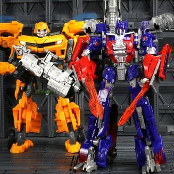 ИГРУШЕЧНАЯ АВТОМОБИЛЬКА 2В1 ПРЕВРАЩАЕТСЯ В РОБОТА МЕТАЛЛИЧЕСКИЙ РОБОТ АВТОБОТ