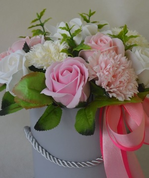 ЦВЕТОЧНАЯ КОРОБКА МЫЛЬНЫЕ ЦВЕТЫ ДЛЯ ПОДАРОЧНОГО БУКЕТА