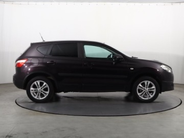 Nissan Qashqai I Crossover 1.6 115KM 2010 Nissan Qashqai 1.6, Salon Polska, Klima, zdjęcie 5