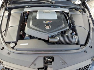 Cadillac CTS II 2011 Cadillac CTS V 2011 6.2 Benzyna 556KM, zdjęcie 6