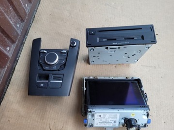 RADIO NAWIGACJA MMI WYSWIETLACZ AUDI A3 8V0035864A