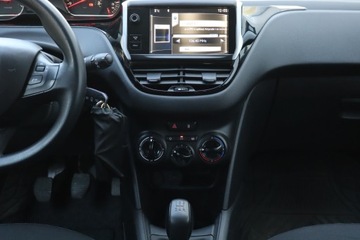 Peugeot 208 I Hatchback 3d 1.2 VTI 82KM 2013 Peugeot 208 1.2 PureTech, Klima, Tempomat, zdjęcie 11