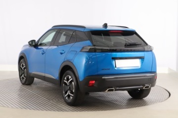 Peugeot 2008 II SUV Facelifting 1.2 PureTech 130KM 2024 Peugeot 2008 1.2 PureTech, Salon Polska, zdjęcie 3