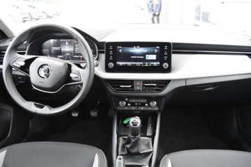 Skoda Kamiq Crossover Facelifting 1.0 TSI 115KM 2024 Skoda Kamiq SalonPL 1.0TSI 115KM Selection Kamera Kessy Tempomat Smartlink, zdjęcie 10