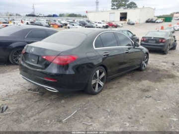 Mercedes Klasa C W206 2022 Mercedes-Benz Klasa C MERCEDES-BENZ C 300 SEDAN 2.0 Benzyna 255KM, zdjęcie 2