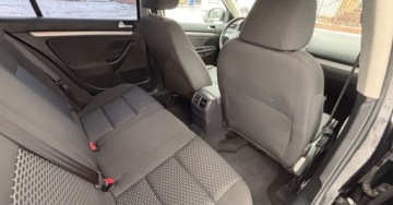 Volkswagen Golf VI Variant 1.6 TDI-CR DPF BlueMotion 105KM 2012 Volkswagen Golf Volkswagen Golf 1.6 TDI DPF BlueMotion Technology DSG Comf, zdjęcie 15