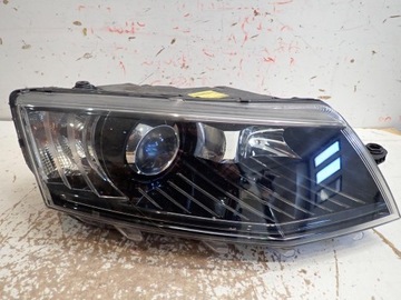 Lampa przód przednia prawa SKODA OCTAVIA III 2012-2016 BI-XENON