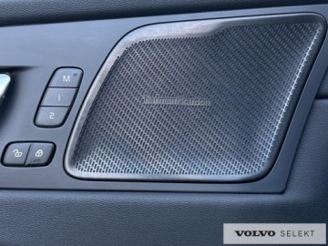 Volvo XC60 II Crossover Plug-In Facelifting 2.0 T6 350KM 2025 Volvo XC 60 FV23% SalonPL T6 Plug-In Plus Dark Ful, zdjęcie 32