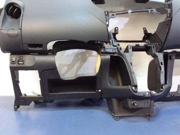 TOYOTA YARIS II 3D КОНСОЛЬ ПРИБОРНОЙ ПАНЕЛИ