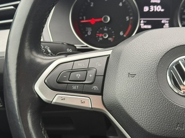 Volkswagen Passat B8 Limousine Facelifting 2.0 TDI SCR 150KM 2020 Volkswagen Passat 2,0 TDi DSG EVO Business, FV23%, zdjęcie 13