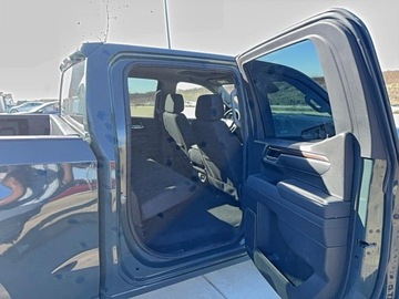 Chevrolet Silverado II 2025 Chevrolet Silverado 2025 CHEVROLET SILVERADO K1500 LT 5.3 Benzyna 355KM, zdjęcie 6