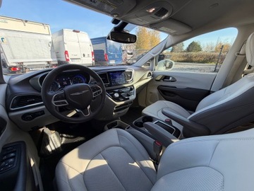 Chrysler Pacifica II 3.6 V6 291KM 2017 Chrysler Pacyfica 3.6 V6 291KM Limited! PDC! Kamera 360!, zdjęcie 9