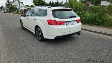 Honda Accord VIII Kombi 2.0 VTEC 156KM 2011 Honda Accord Honda Accord 2.0i Klima Biala perla Zadbany 2.0 156KM, zdjęcie 4