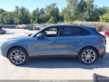 Porsche Cayenne III 2020 Porsche Cayenne 2020r., 3.0l, 4x4, od ubezpieczalni 3.0 Benzyna 335KM, zdjęcie 3