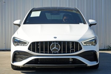 Mercedes CLA C118/X118 2024 Mercedes-Benz CLA AMG CLA 35 4MATIC 2024r. 2.0 Benzyna 302KM, zdjęcie 1