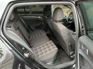Volkswagen Golf VII GTI 3d Facelifting 2.0 TSI 245KM 2018 Volkswagen Golf 2.0 benzyna 245 KM GTI DSG zarej w PL zadbany zamiana, zdjęcie 12