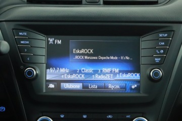 Toyota Avensis III Wagon Facelifting 2015 2.0 D-4D 143KM 2018 Toyota Avensis 2.0 D-4D, Salon Polska, Serwis ASO, zdjęcie 8